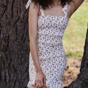 Abercrombie and fitch smocked set in red flower